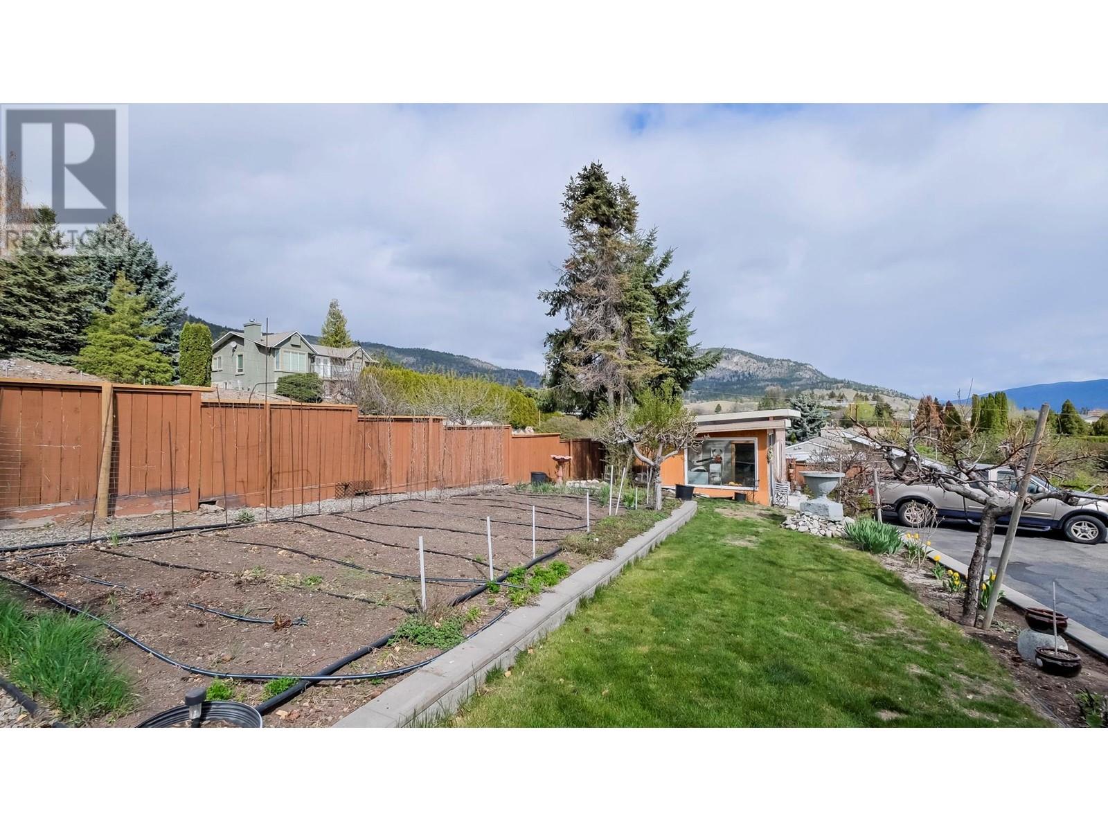 404 West Bench Drive, Penticton, British Columbia  V2A 8X9 - Photo 64 - 10311234