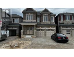 29 BLOOMFIELD CRES DRIVE