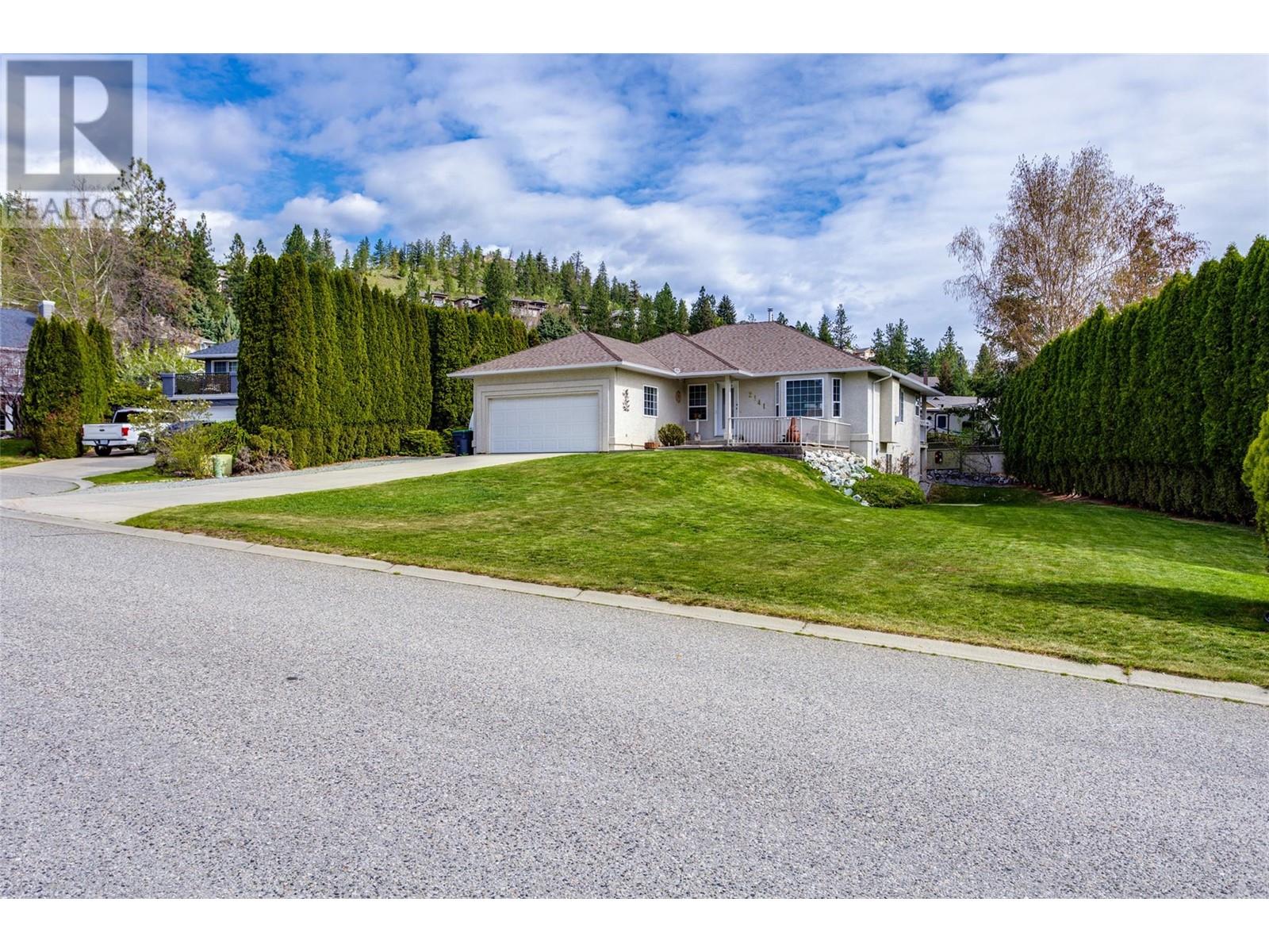 2141 Faulkner Court, west kelowna, British Columbia