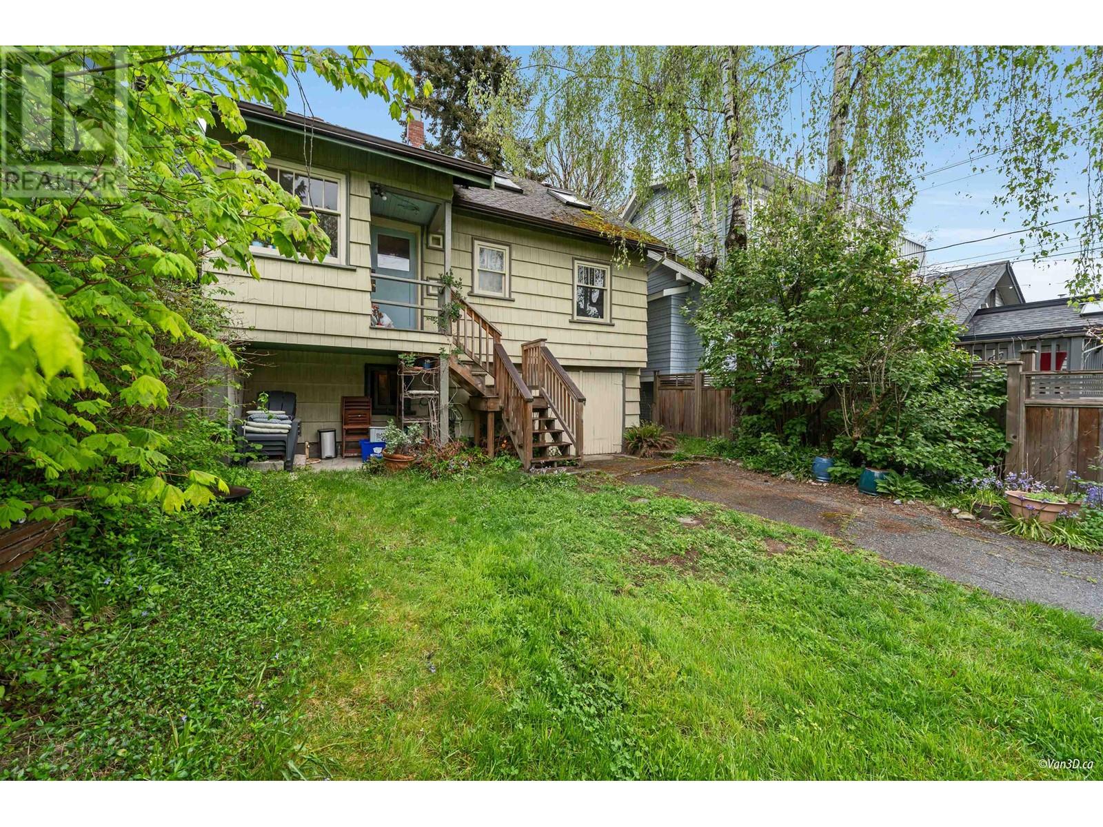 Listing Picture 26 of 31 : 3760 W 37TH AVENUE, Vancouver / 溫哥華 - 魯藝地產 Yvonne Lu Group - MLS Medallion Club Member