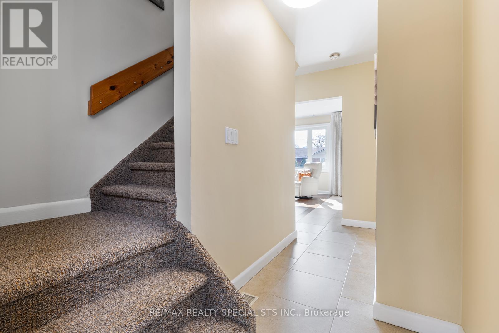 40 River Rd, Mississauga, Ontario  L5M 1R7 - Photo 13 - W8275628