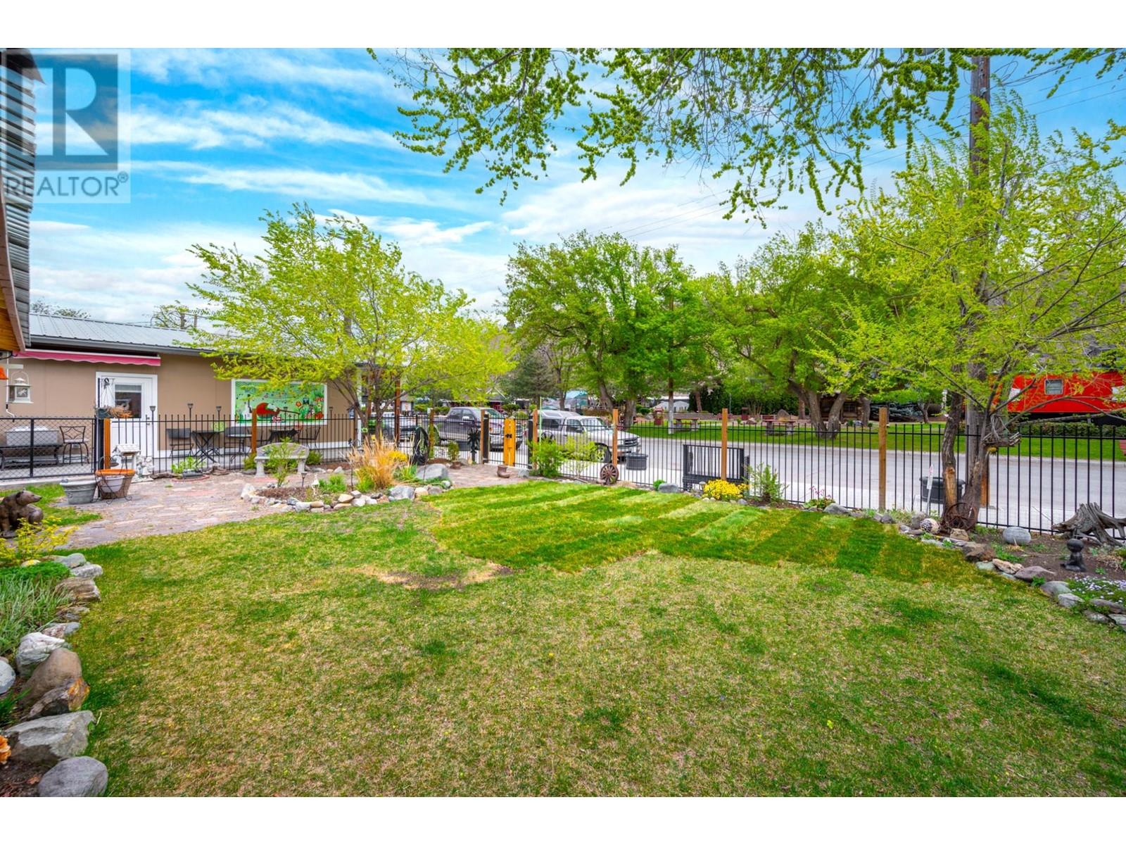 605/607 Railway Ave, Ashcroft, British Columbia  V0K 1A0 - Photo 65 - 178112