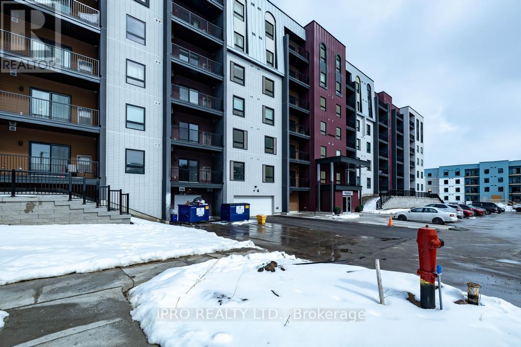 #504 -4 Spice Way, Barrie, Ontario  L9J 0M2 - Photo 3 - S8276000