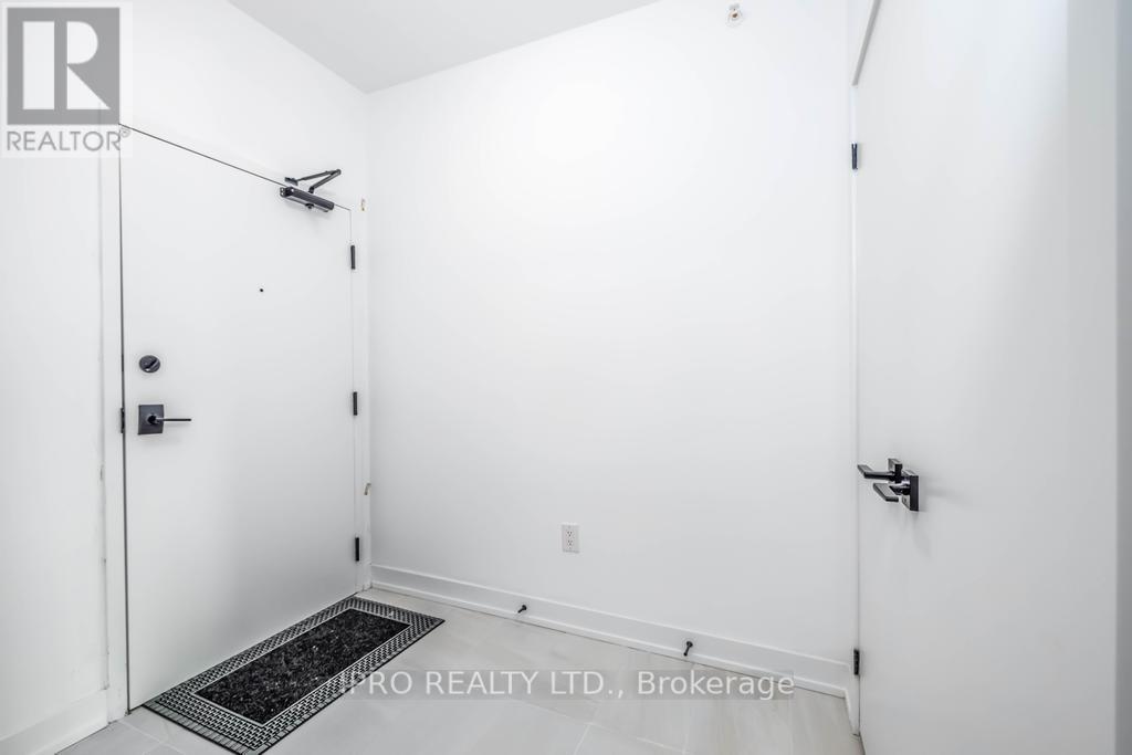 #504 -4 Spice Way, Barrie, Ontario  L9J 0M2 - Photo 4 - S8276000