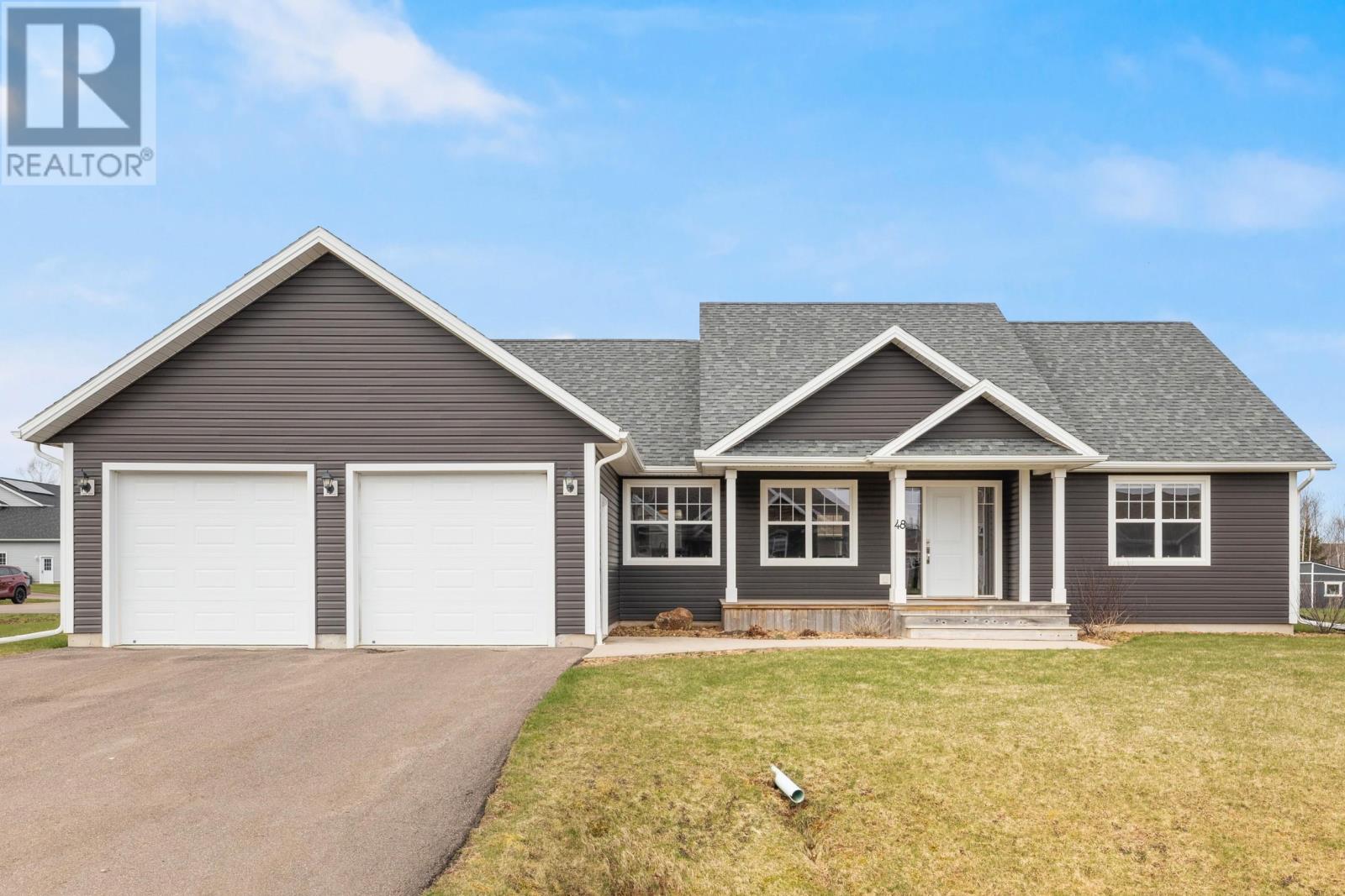 48 Falcon Drive, Cornwall, Prince Edward Island  C0A 1H4 - Photo 1 - 202408535