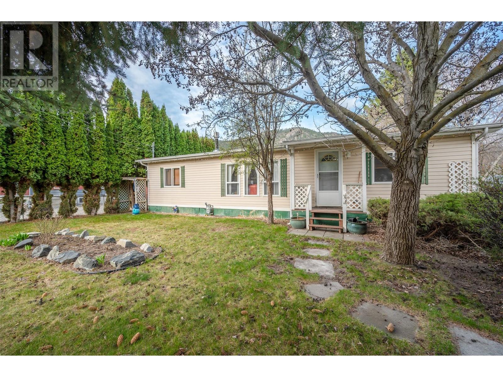 1208 Willow Street Okanagan Falls