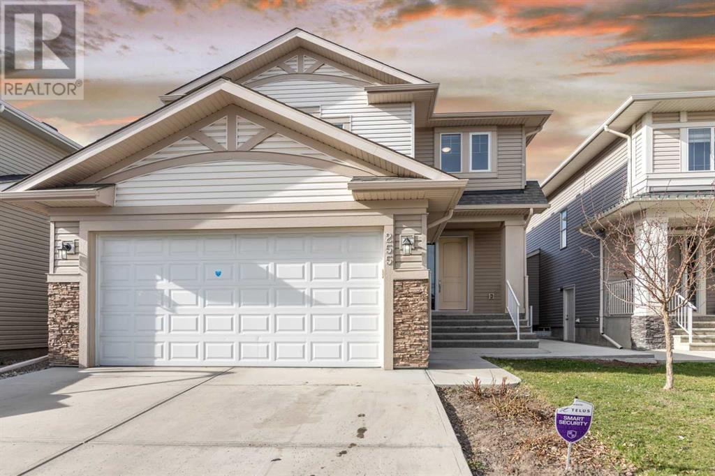 255 Baywater Way Sw, Airdrie, Alberta  T4B 0B3 - Photo 2 - A2124635