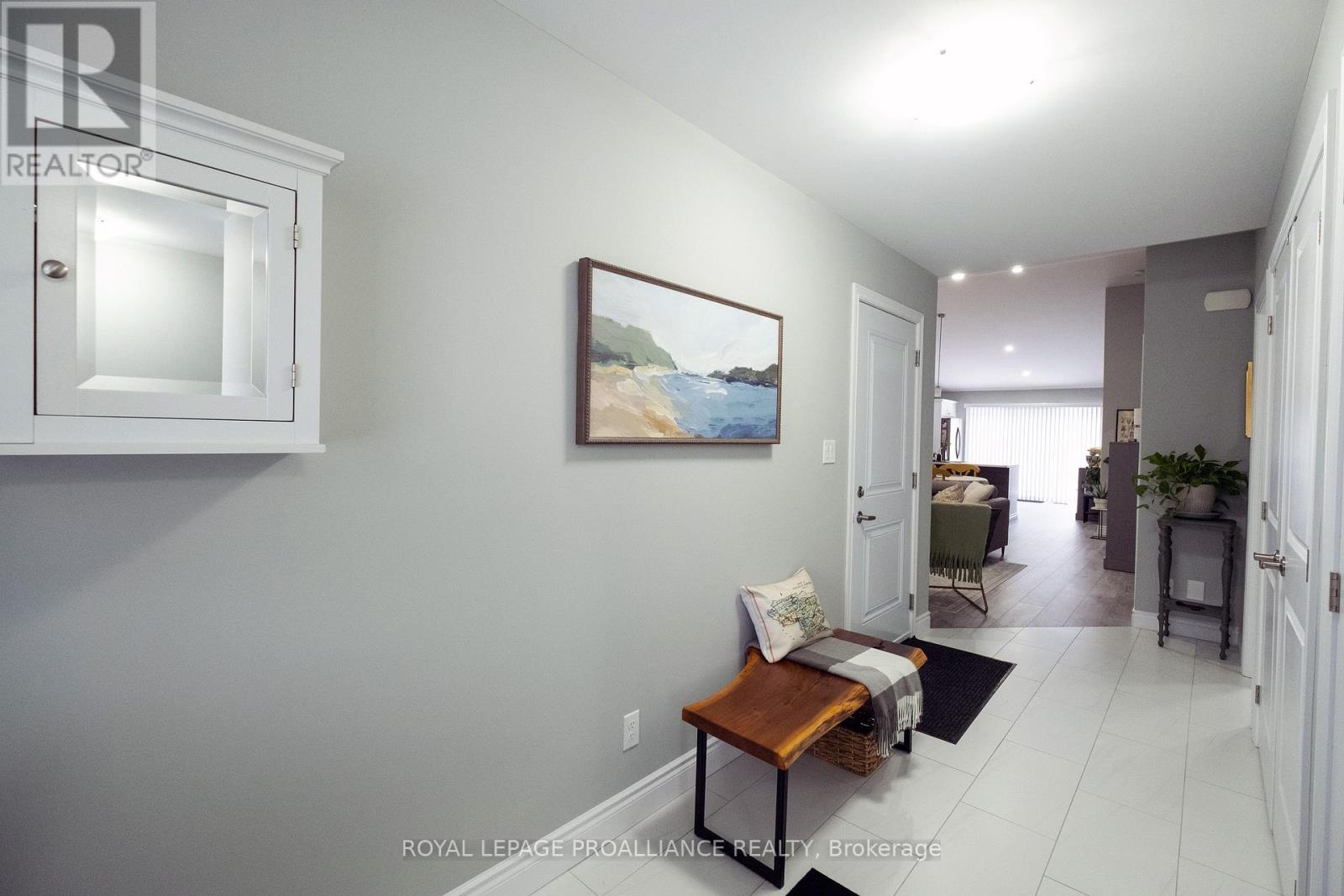 22 Stirling Cres, Prince Edward County, Ontario K0K 2T0 - Photo 4 - X8030258