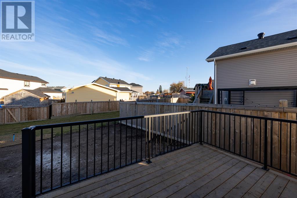 304 Beacon Hill Drive, Fort Mcmurray, Alberta  T9H 2R6 - Photo 33 - A2126779