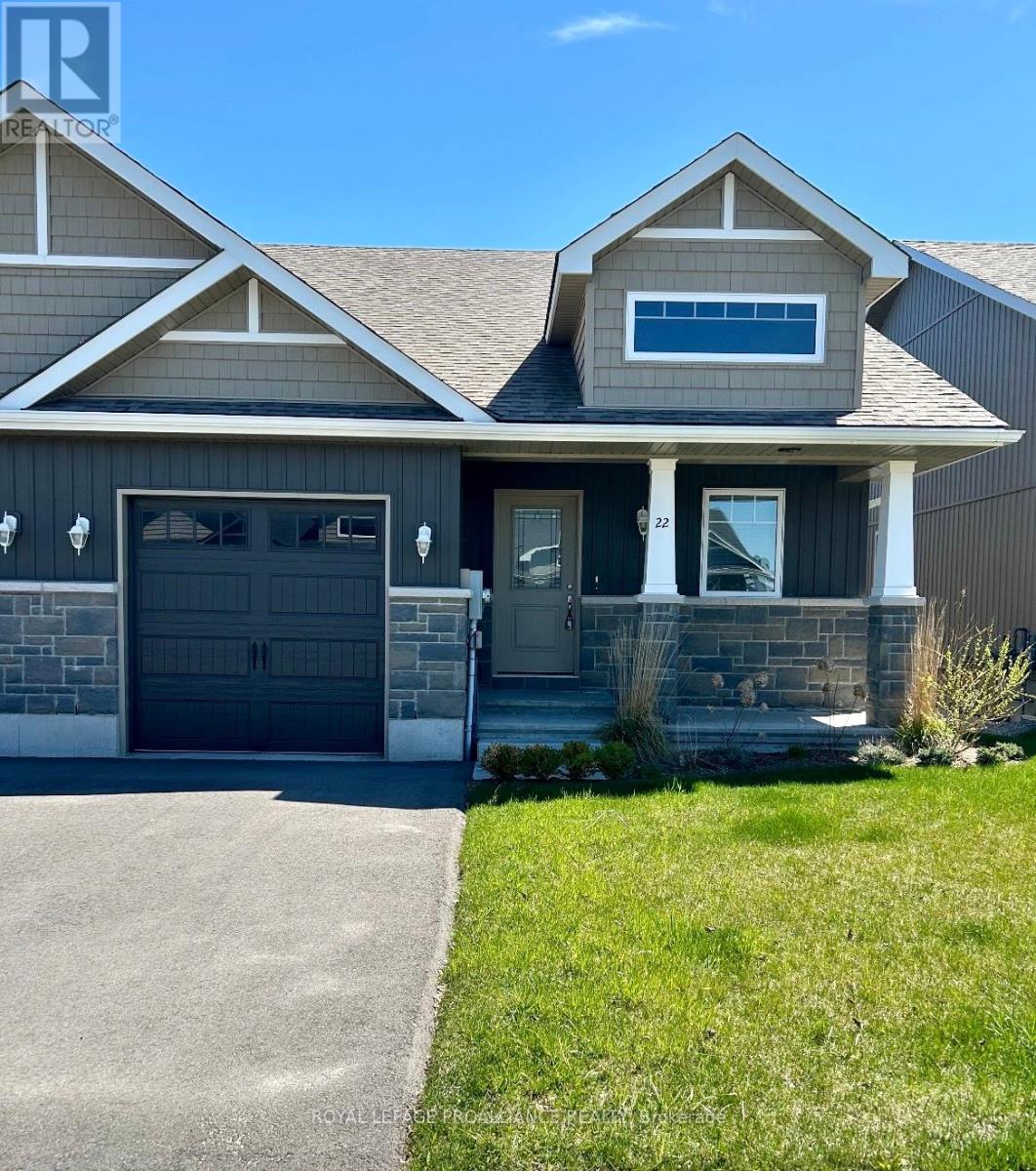 22 Stirling Cres, Prince Edward County, Ontario K0K 2T0 - Photo 1 - X8030258