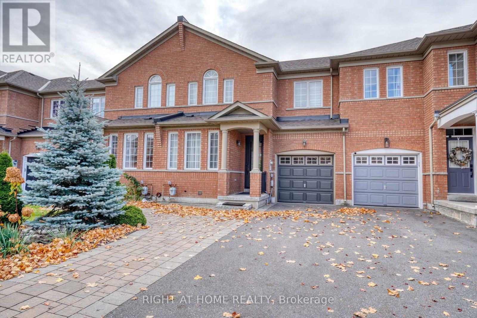 152 DOLCE CRES, vaughan, Ontario
