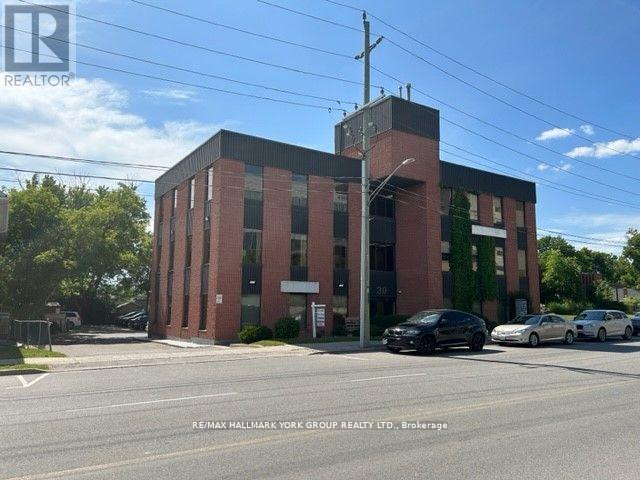 #101 -30 Prospect St, Newmarket, Ontario  L3Y 3S9 - Photo 2 - N8277272