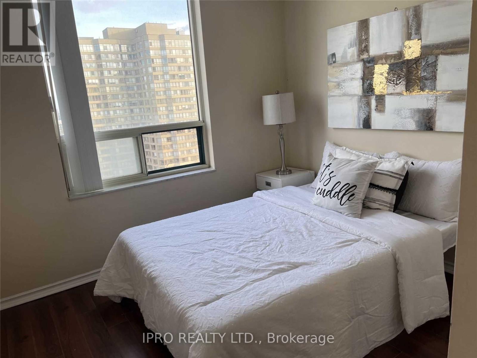1711 - 265 Enfield Place Place, Mississauga, Ontario  L5B 3Y7 - Photo 13 - W8277168