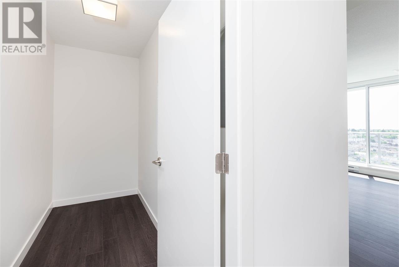 Listing Picture 7 of 15 : 1807 5470 ORMIDALE STREET, Vancouver / 溫哥華 - 魯藝地產 Yvonne Lu Group - MLS Medallion Club Member
