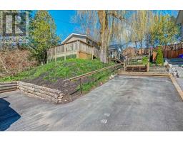 8 VALLEY RD, whitchurch-stouffville, Ontario
