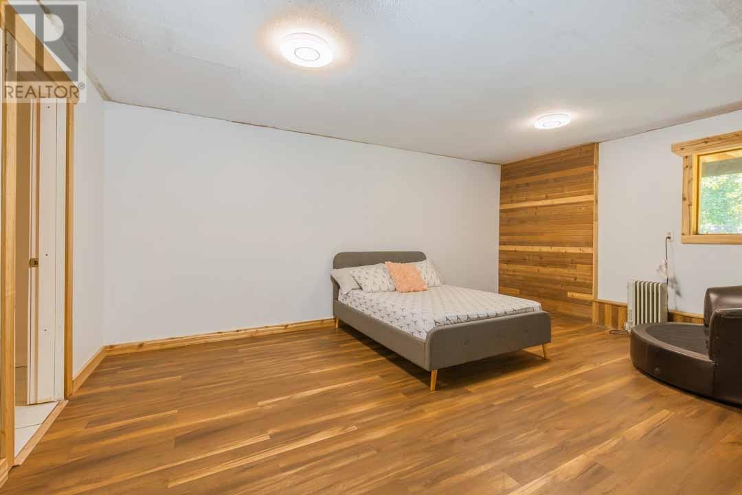 8240 Loakin Bear Cr Rd, Chase, British Columbia  V0E 1M2 - Photo 20 - 178046