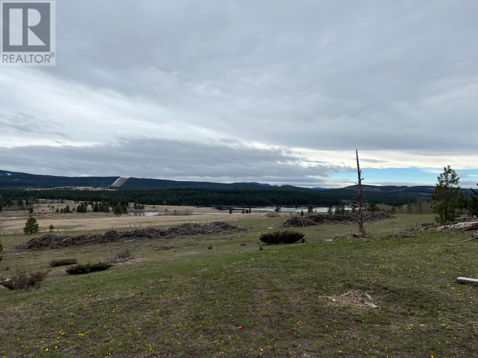 5245 Robbins Range Road, Kamloops, British Columbia  V2C 6W1 - Photo 3 - 178121