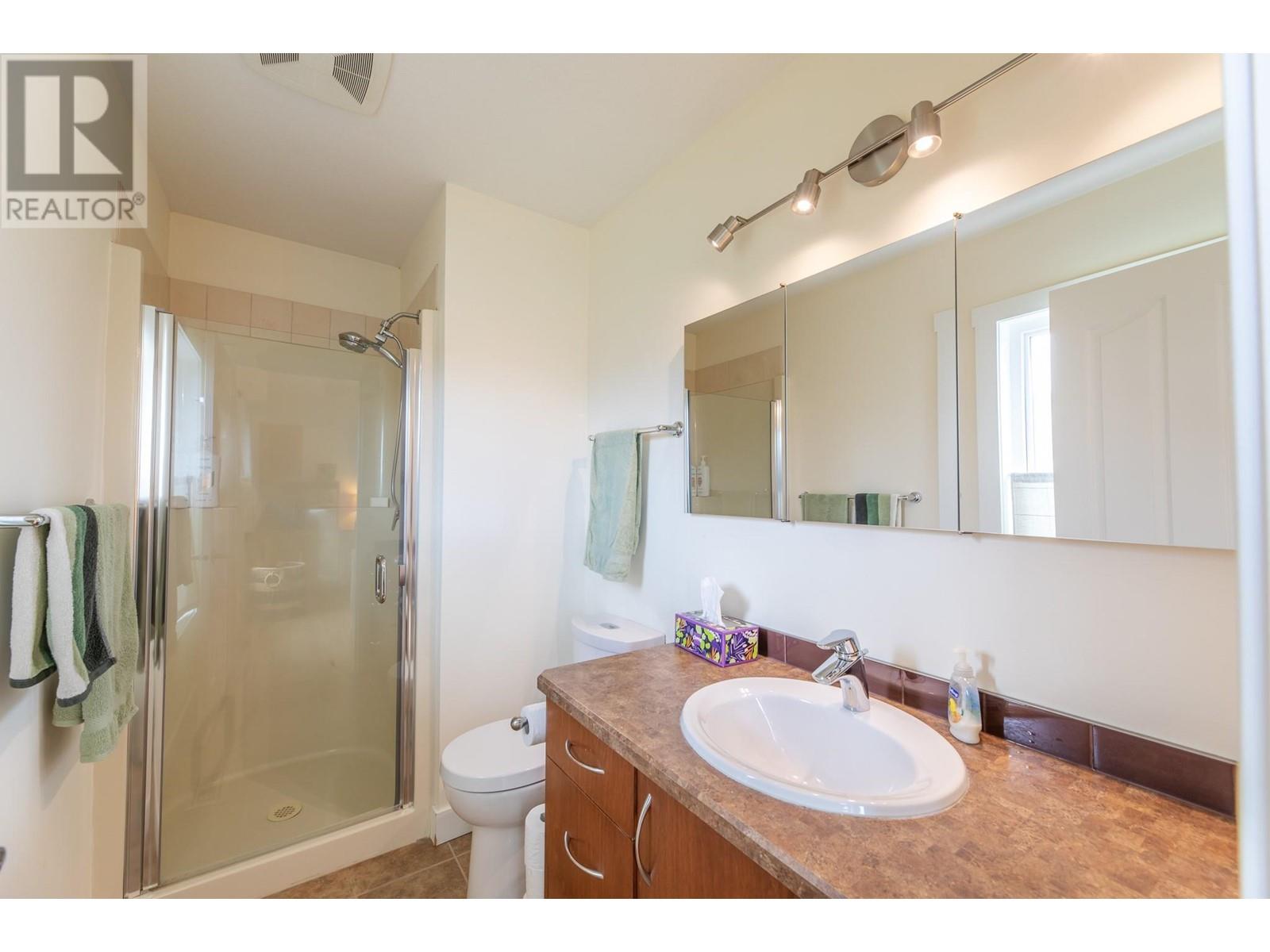 12600 Taylor Place Summerland Photo 21