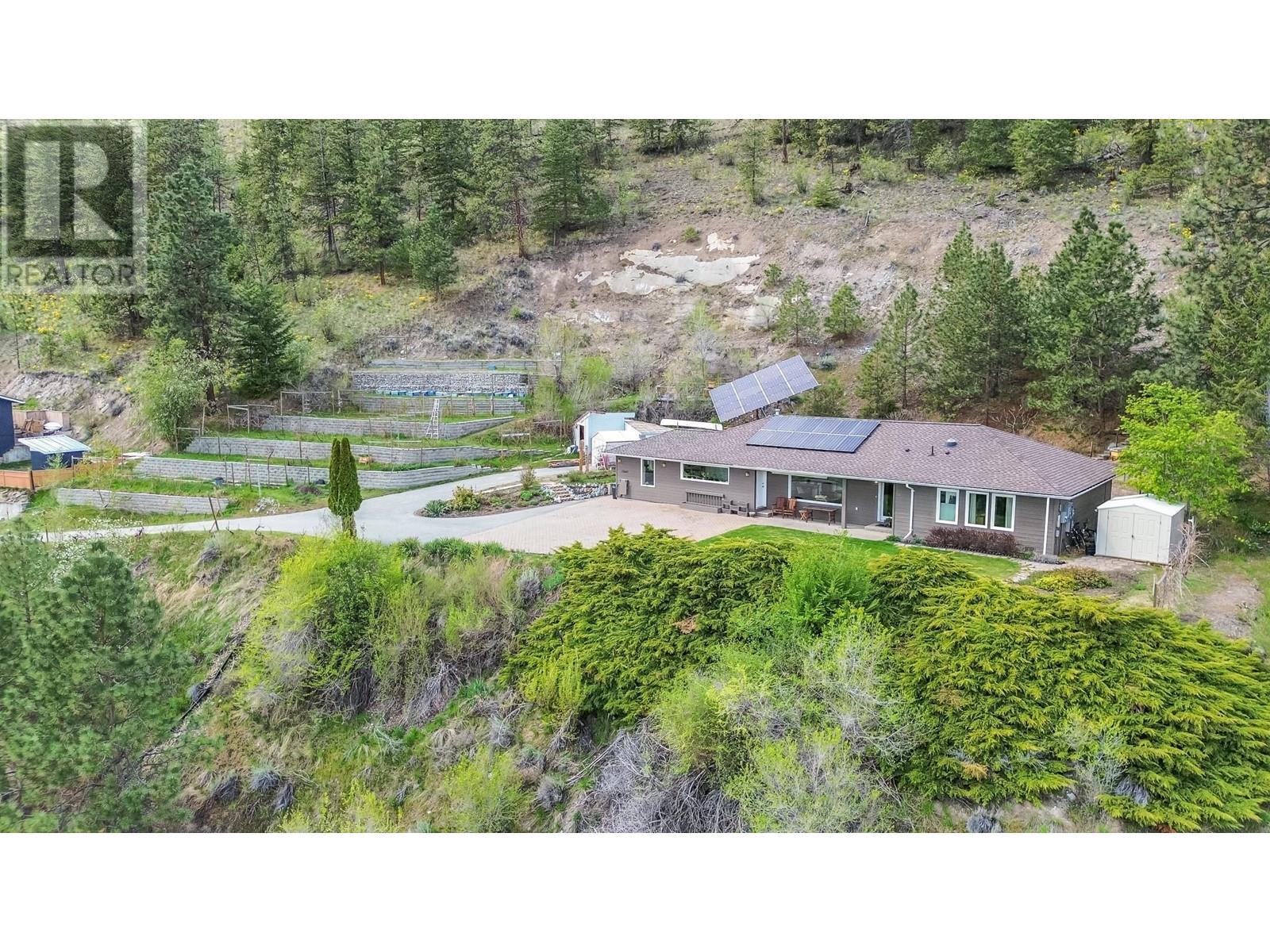 12600 Taylor Place Summerland Photo 44