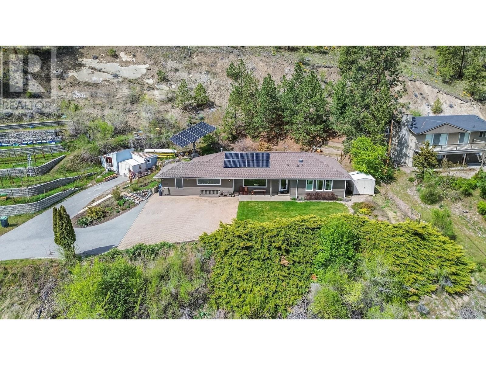 12600 Taylor Place Summerland Photo 46