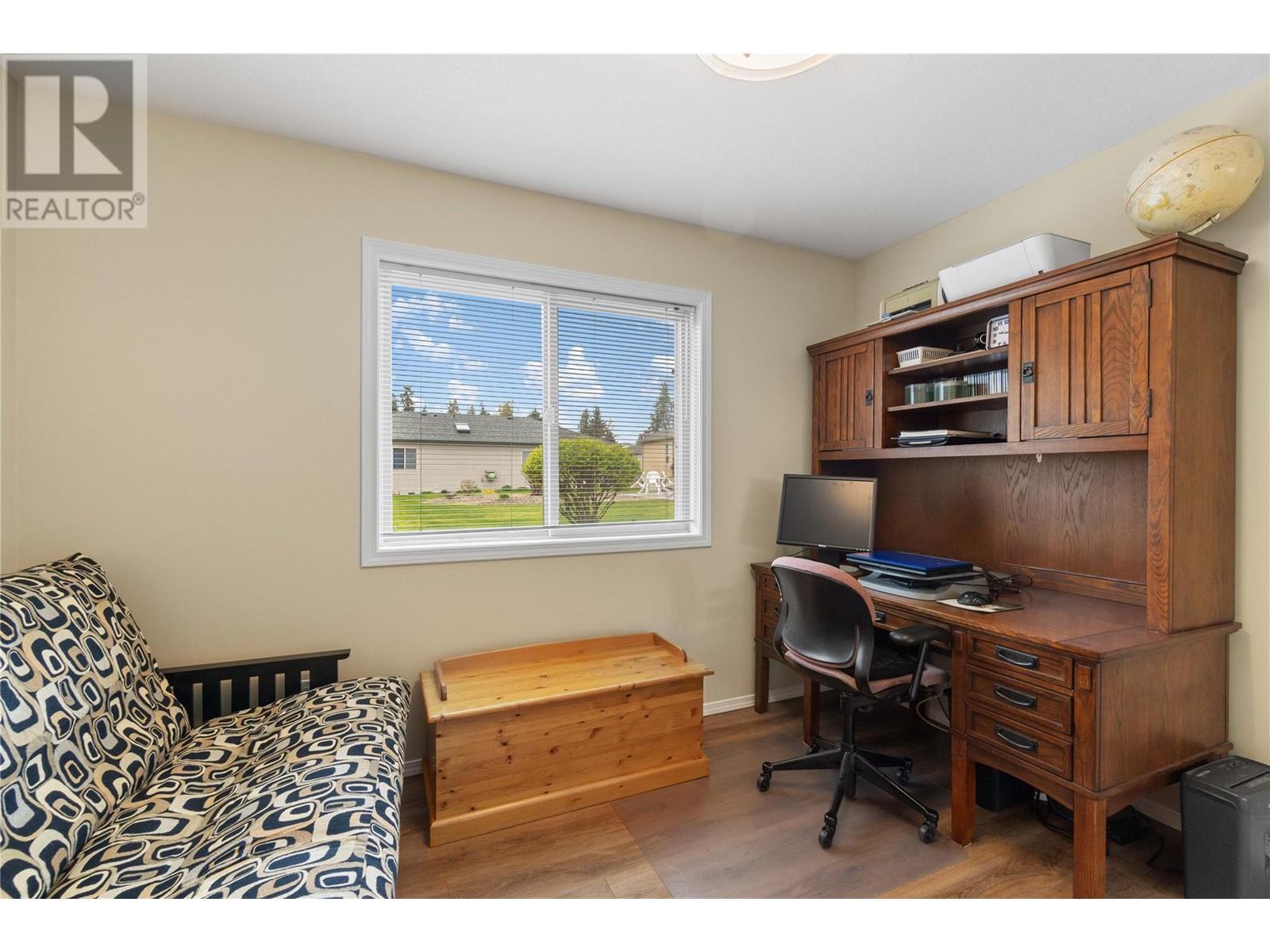 2595 Catherine Place Unit# 7 Armstrong