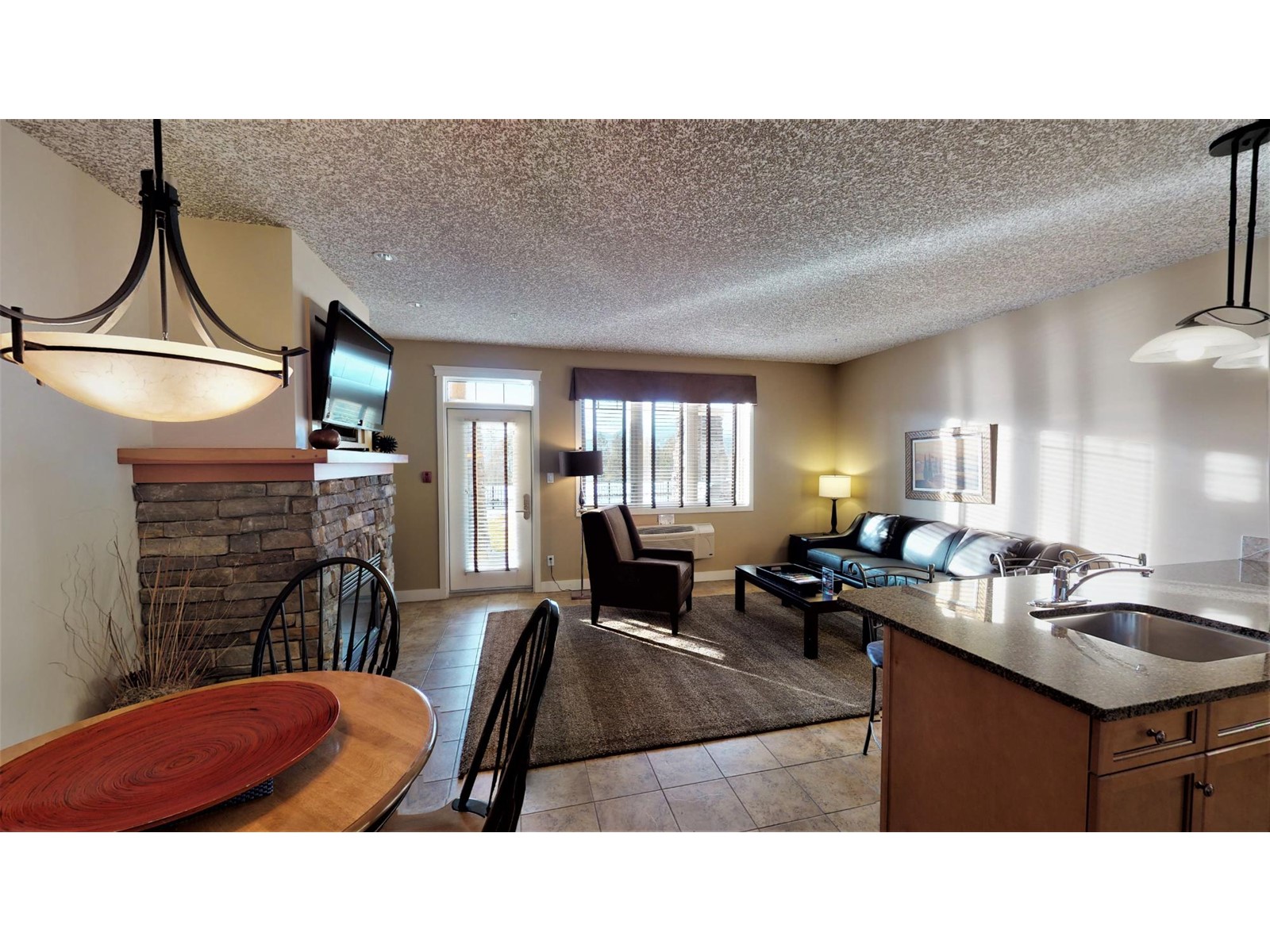415 N - 400 Bighorn Boulevard, Radium Hot Springs, British Columbia  V0A 1M0 - Photo 5 - 2476490