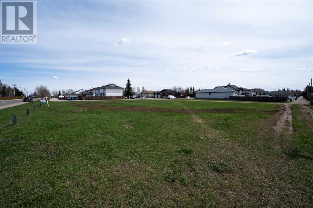 346 Parkview Estates, Strathmore, Alberta  T1P 1K8 - Photo 7 - A2117792
