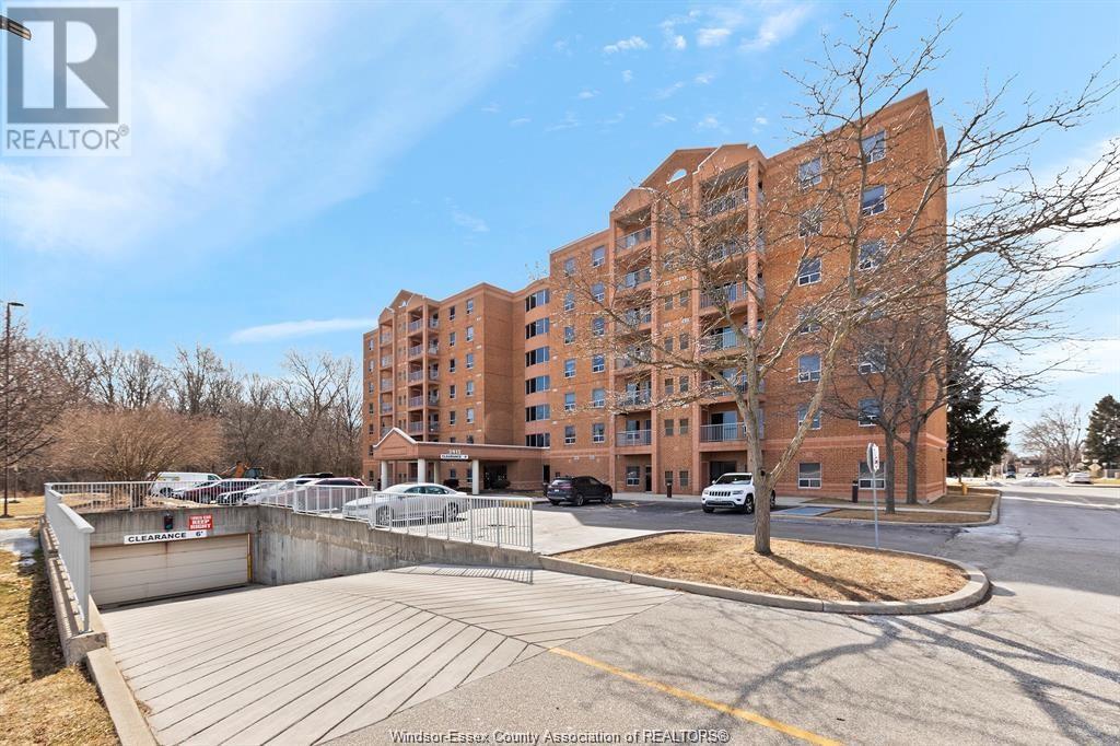 3915 SOUTHWINDS DRIVE Unit# 406, windsor, Ontario