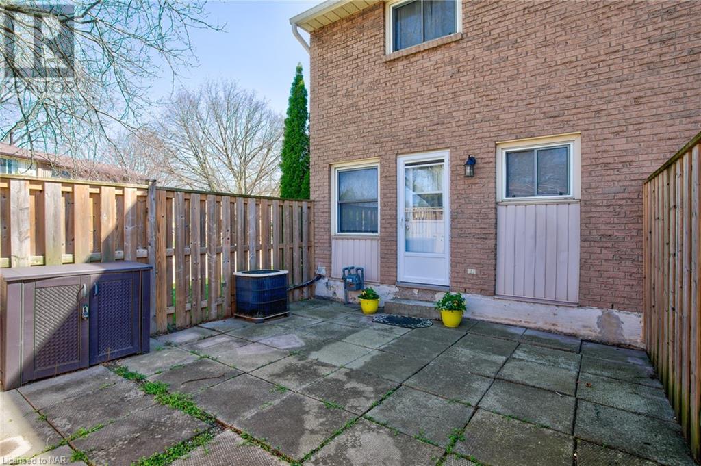 25 LINFIELD Drive Unit# 82 St. Catharines