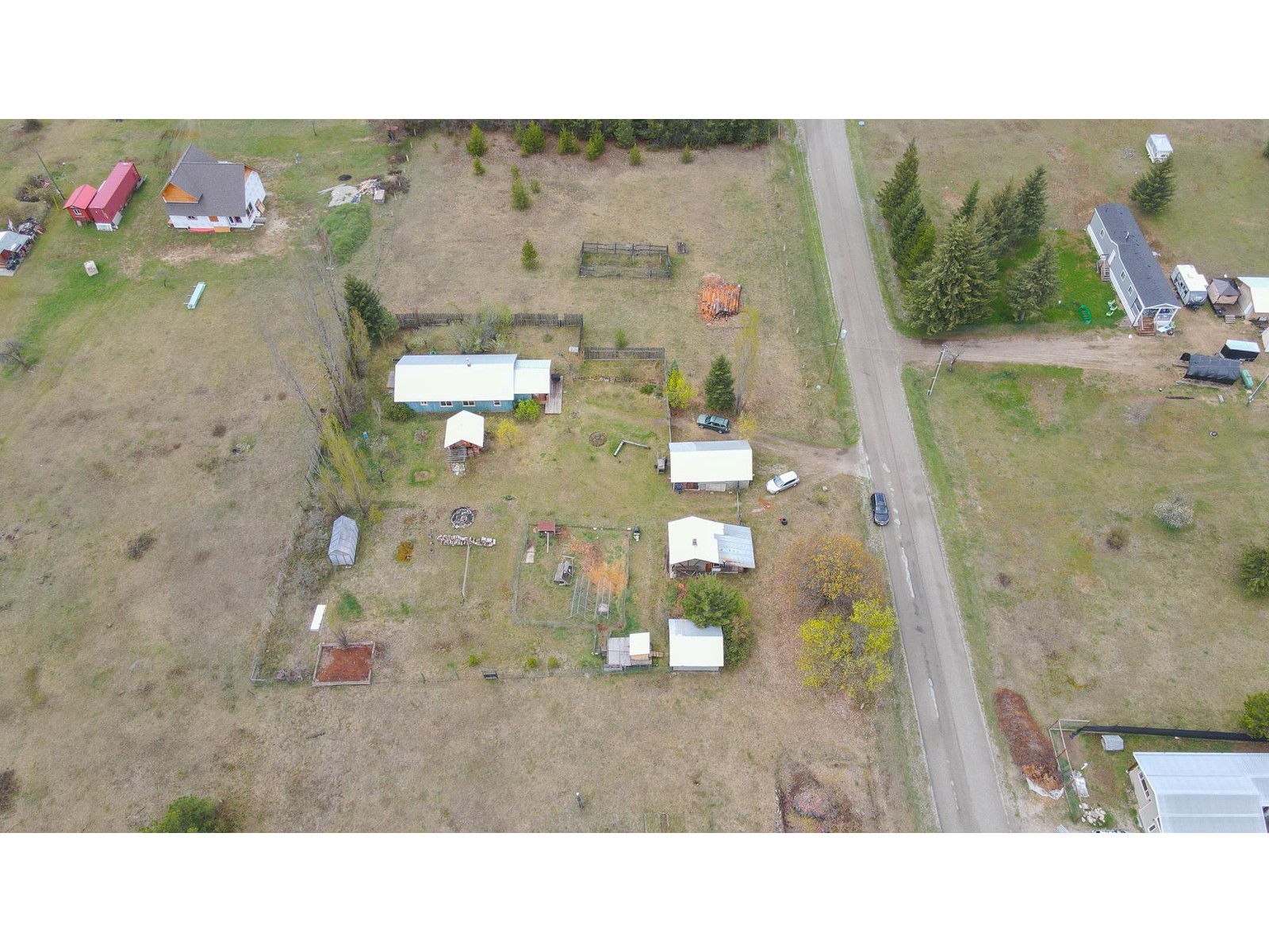3791 Krestova Cemetery Road, Krestova, British Columbia  V0G 1H2 - Photo 54 - 2476519