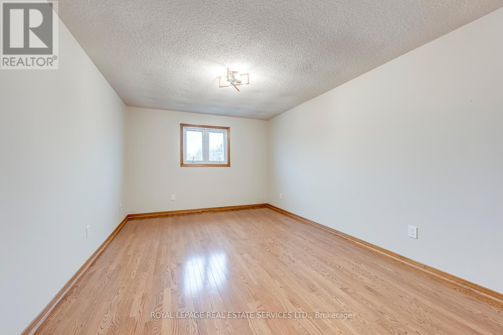 2nd Flr - 3158 Nawbrook Road, Mississauga, Ontario  L4X 2V5 - Photo 15 - W8280934