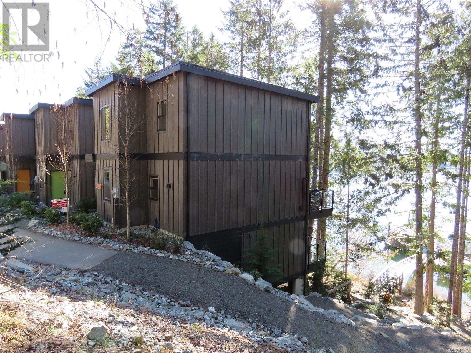 10 7470 Cottage Way, Lake Cowichan, British Columbia  V9G 1A5 - Photo 5 - 949613