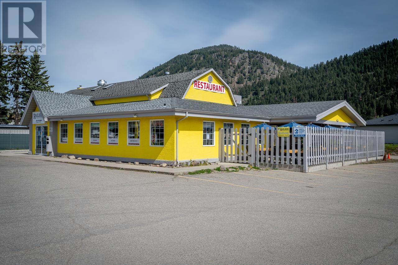 333 Shuswap Ave, Chase, British Columbia    - Photo 36 - 178141