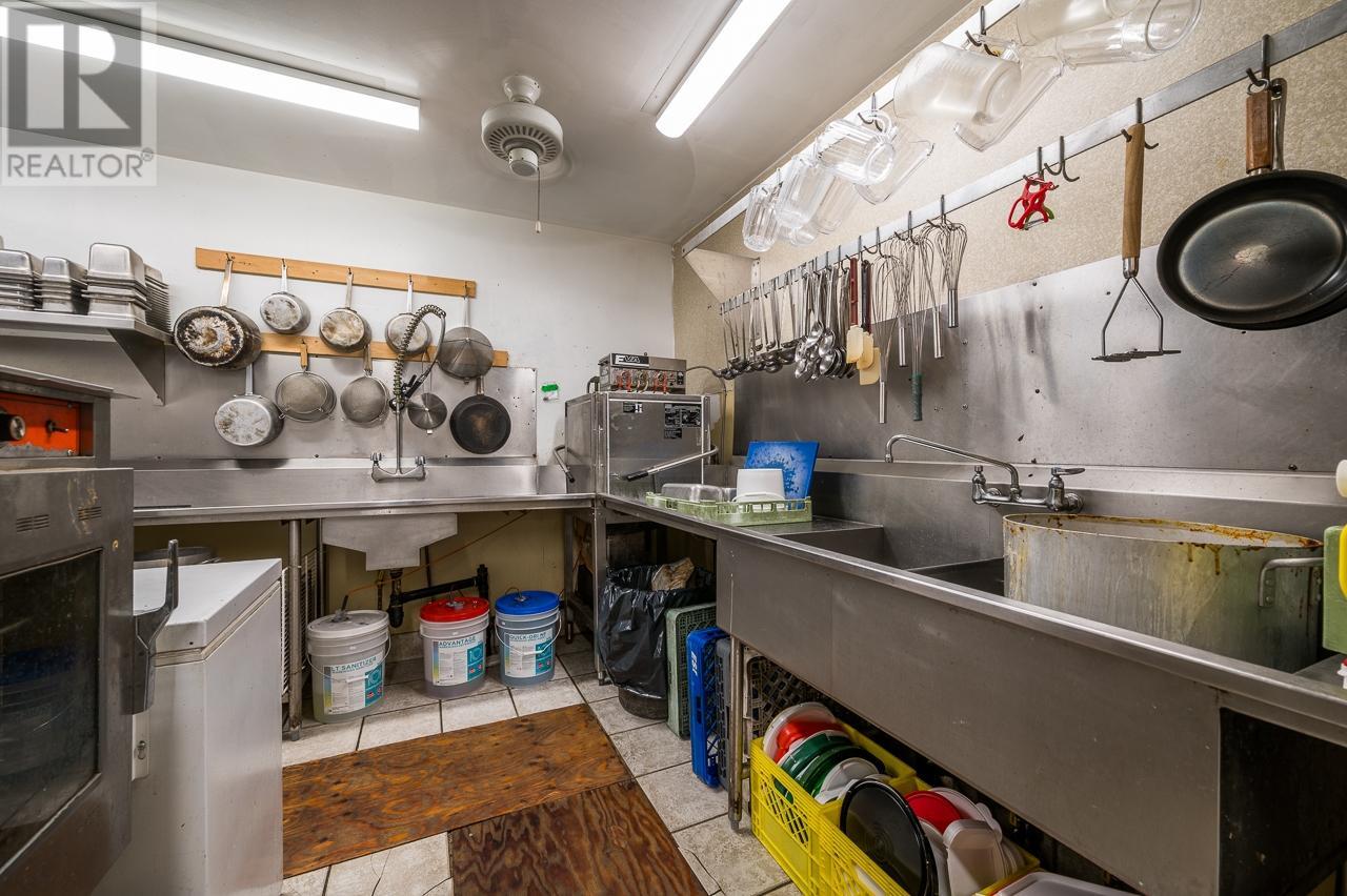 333 Shuswap Ave, Chase, British Columbia    - Photo 21 - 178141