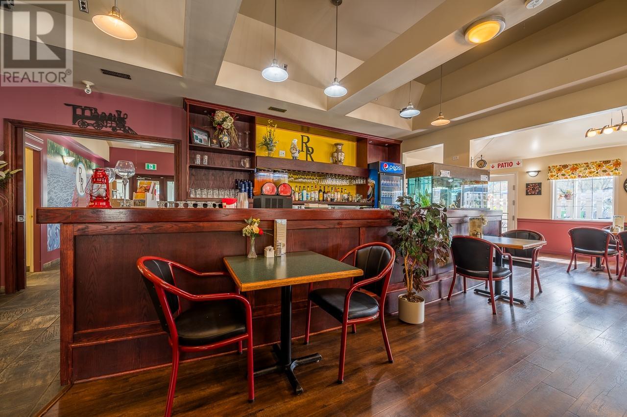 333 Shuswap Ave, Chase, British Columbia    - Photo 9 - 178141