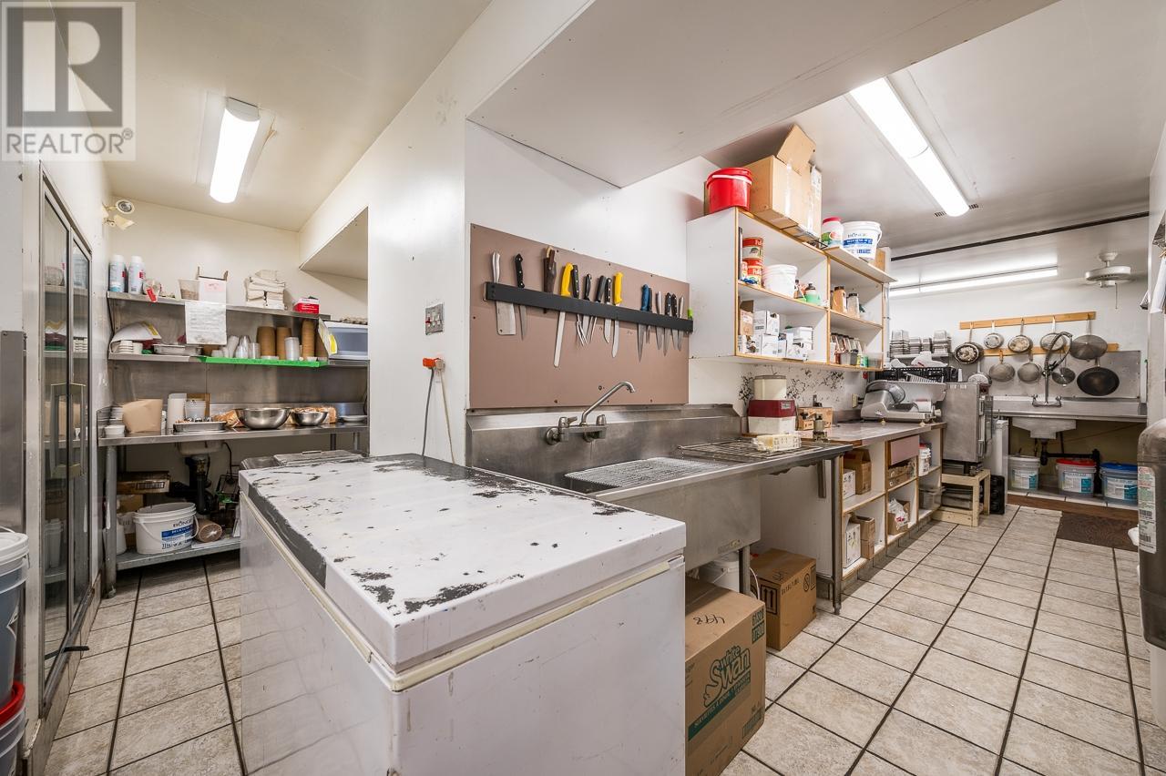 333 Shuswap Ave, Chase, British Columbia    - Photo 23 - 178141