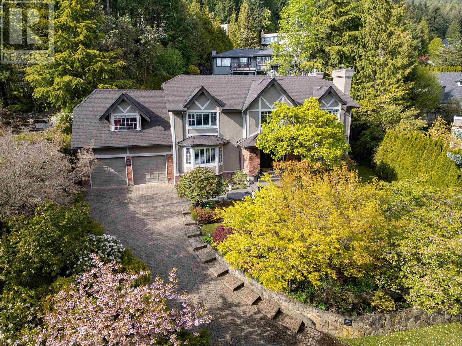 4711 WESTWOOD DRIVE, west vancouver, British Columbia