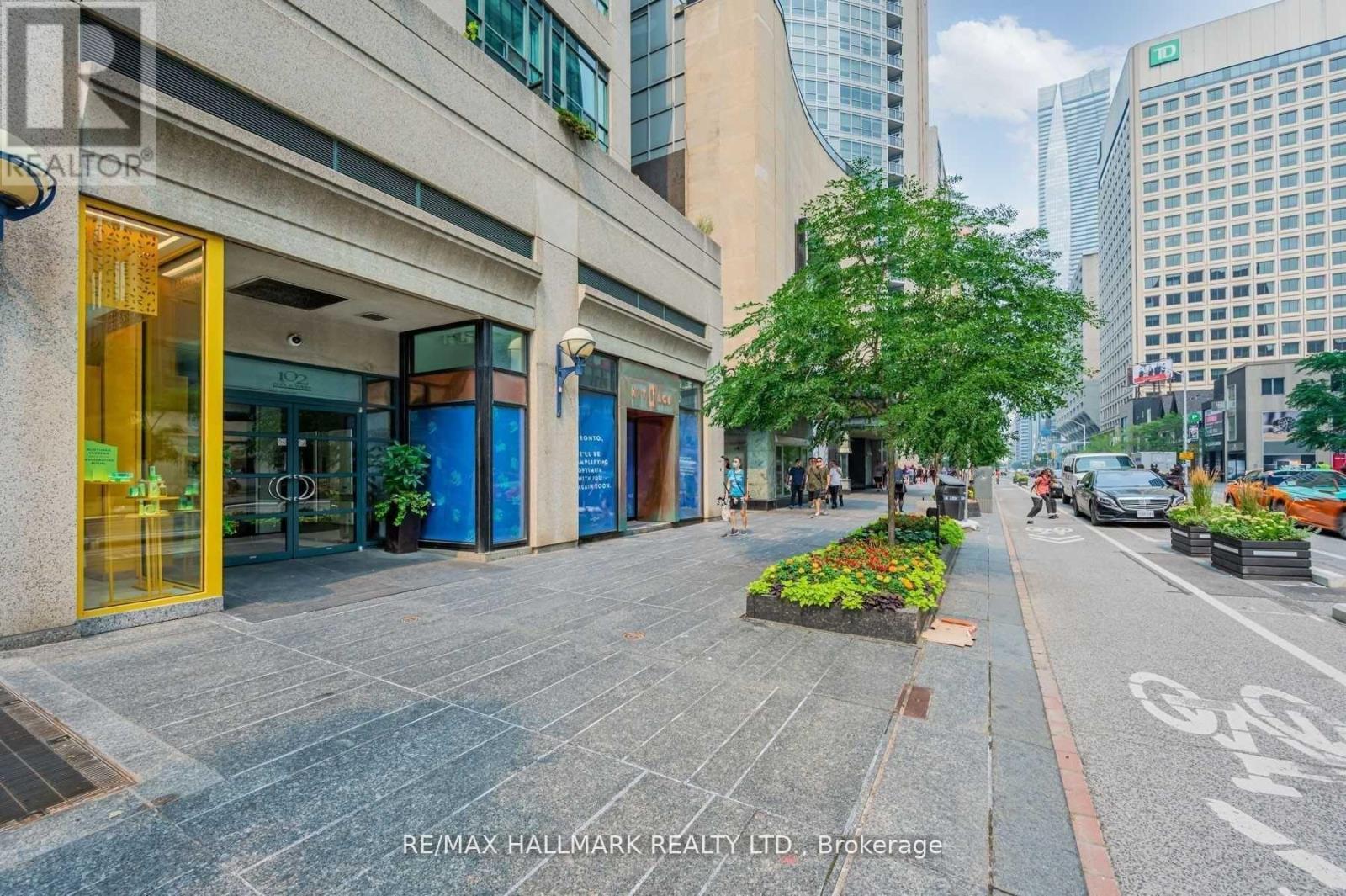 510 - 102 Bloor Street W, Toronto, Ontario  M5S 1M8 - Photo 17 - C8281628