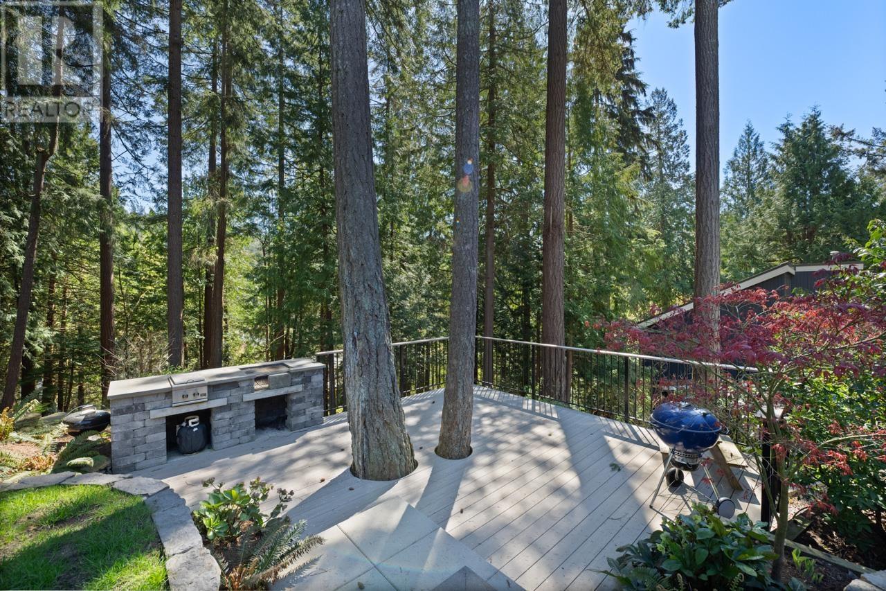 5714 Bluebell Drive, West Vancouver, British Columbia  V7W 1T3 - Photo 33 - R2876624