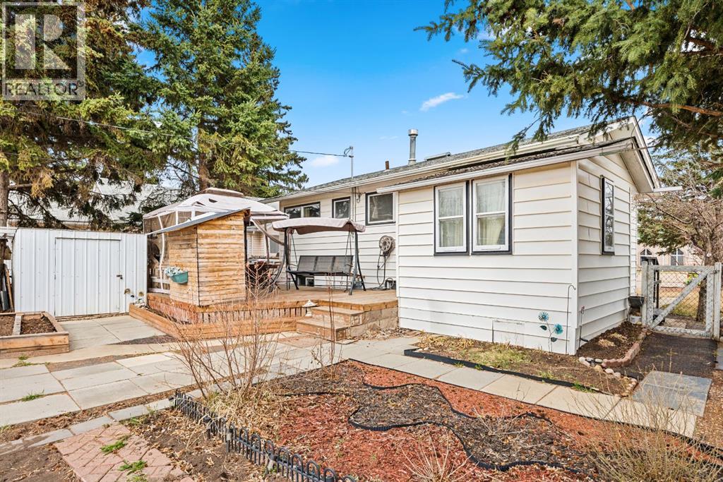 205 5 Avenue Se, Manning, Alberta  T0H 2M0 - Photo 31 - A2127353