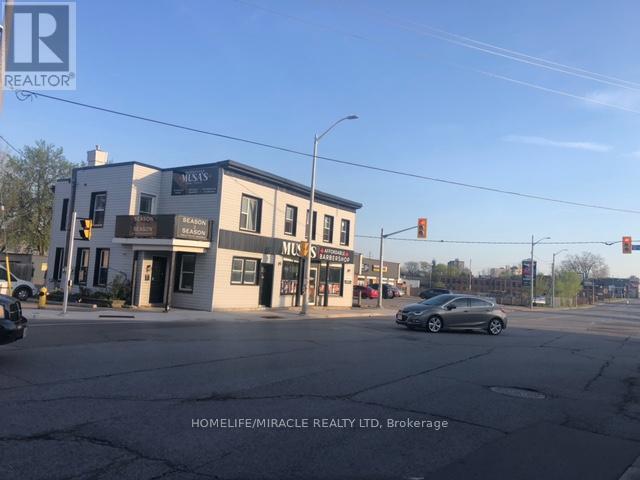 90 Niagara Street, St. Catharines, Ontario  L2R 4L2 - Photo 4 - X8279868