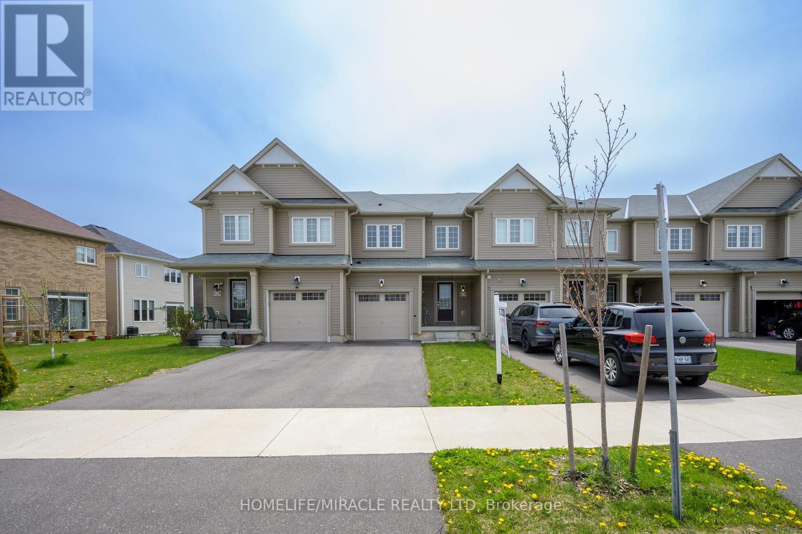 327 Pumpkin Pass, Hamilton, Ontario  L0R 1C0 - Photo 1 - X8287652