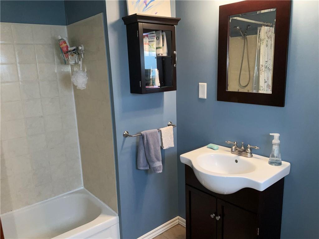 325 Bluewater Parkway, Haldimand County, Ontario  N0A 1P0 - Photo 26 - H4189206
