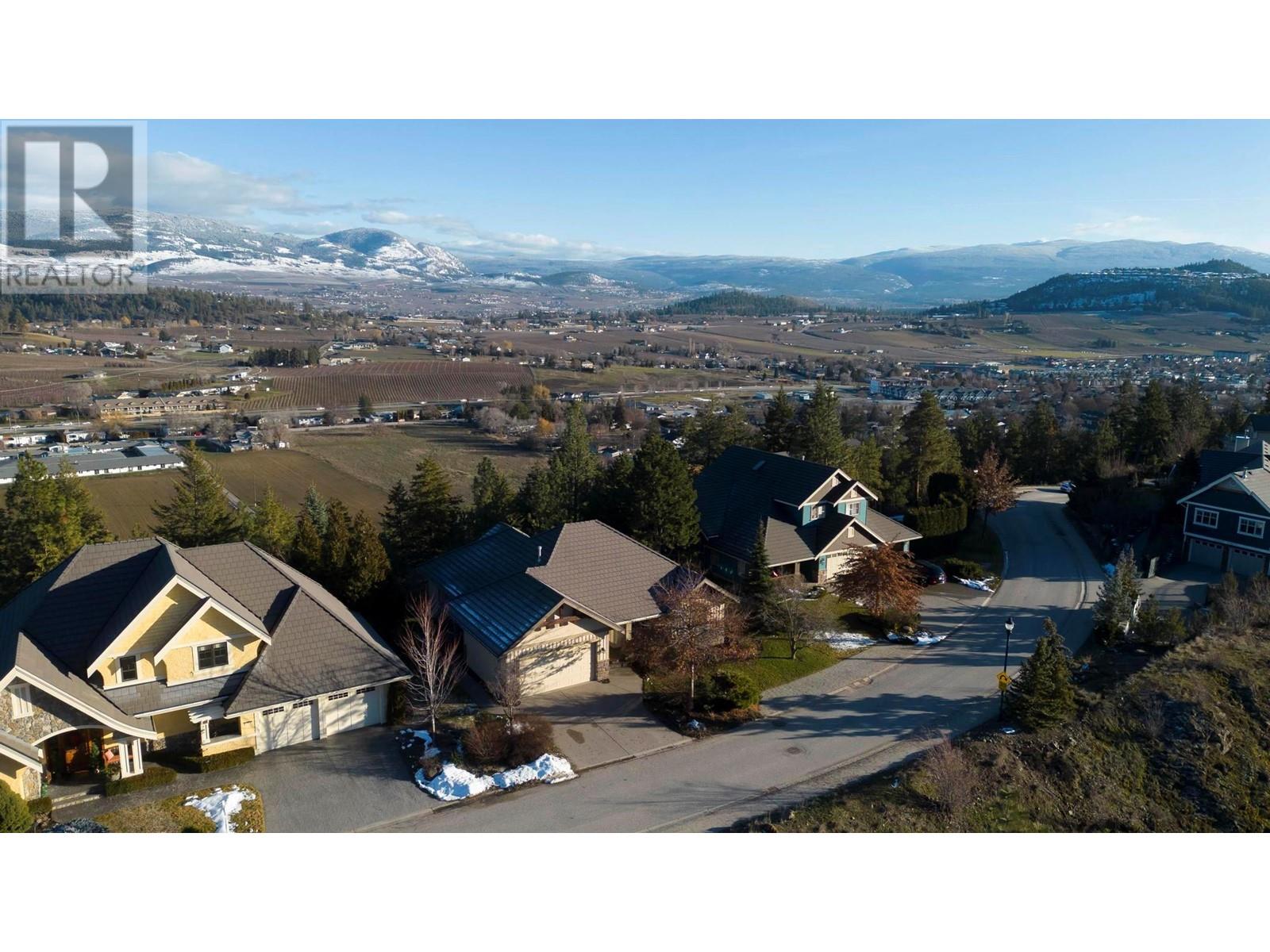 405 Long Ridge Drive, Kelowna, British Columbia  V1V 2R9 - Photo 3 - 10311471