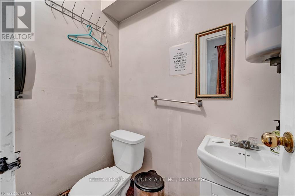 1487 Dundas St, London, Ontario  N5W 3B8 - Photo 13 - X8284752