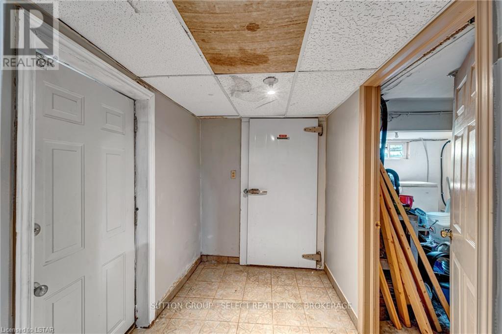 1487 Dundas St, London, Ontario  N5W 3B8 - Photo 21 - X8284752