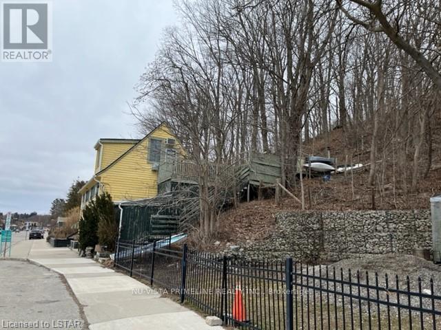 181 Main St, Central Elgin, Ontario  N5L 1H6 - Photo 21 - X8285140