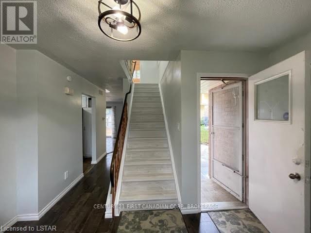 5 Monsarrat Cres, London, Ontario  N5Y 4Y7 - Photo 9 - X8285142