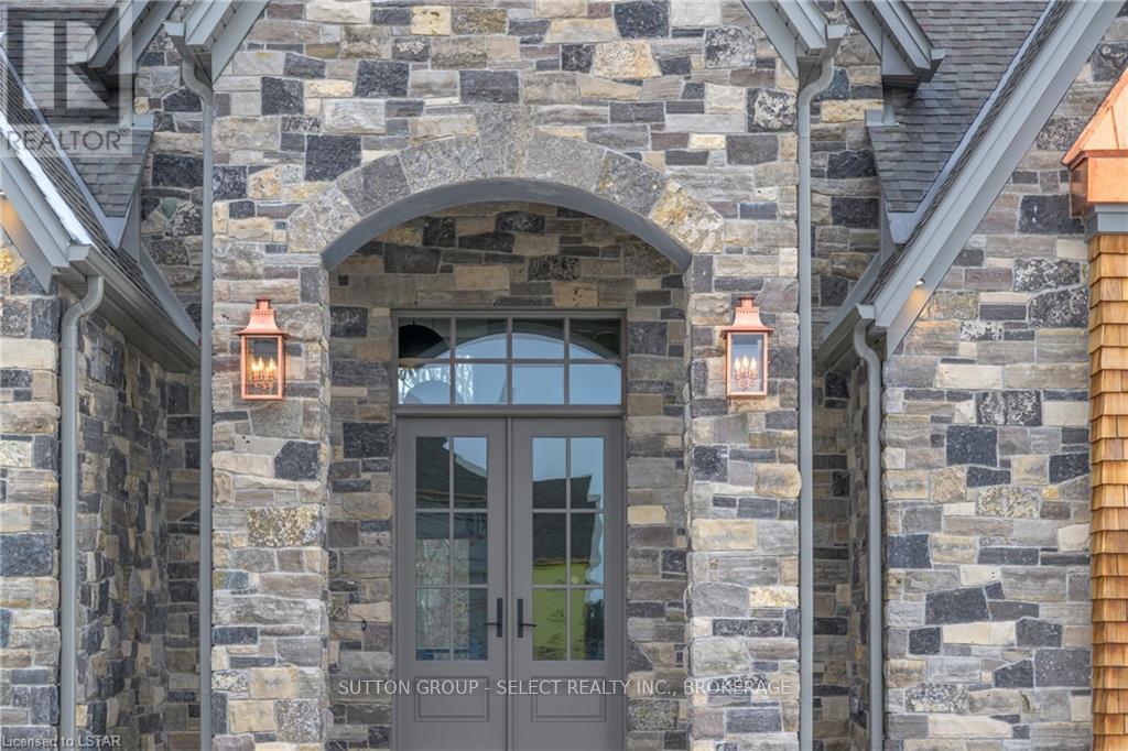 597 Creekview Chse, London, Ontario  N6G 3X8 - Photo 3 - X8285330