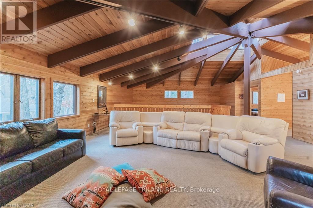 10198 Red Pine Rd Rd, Lambton Shores, Ontario  N0M 1T0 - Photo 29 - X8285336